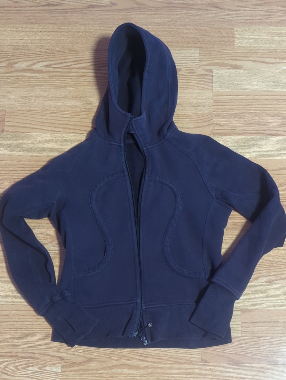 lululemon athletica navy blue full-zip Scuba hoodie